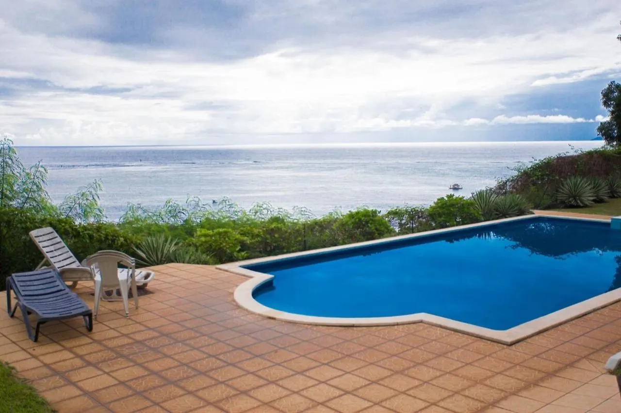 Appartement Standing 2 Chambres Vue Mer Res Tahiri 3 Punaauia  Διαμέρισμα Punaauia (Tahiti)
