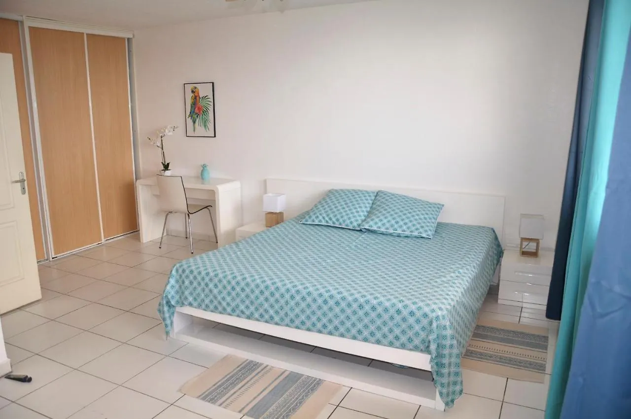 Appartement Standing 2 Chambres Vue Mer Res Tahiri 3 Punaauia  Διαμέρισμα Punaauia (Tahiti)